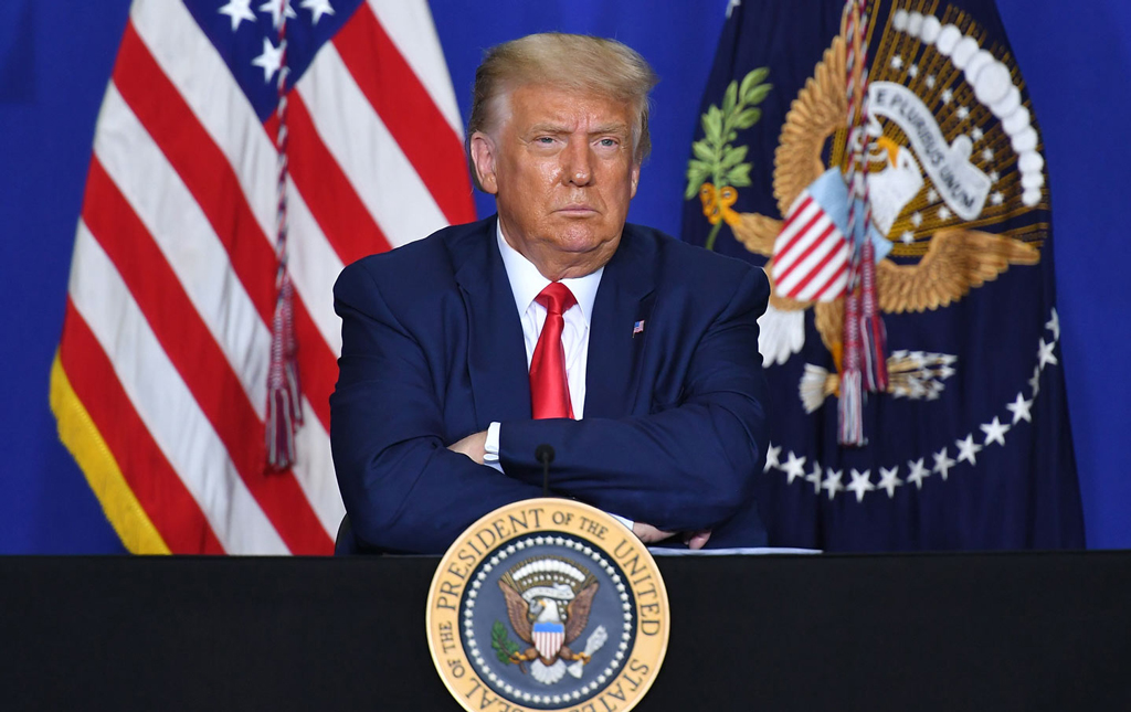 যুক্তরাষ্ট্রে সব আশ্রয়-আবেদনের সিদ্ধান্ত স্থগিত