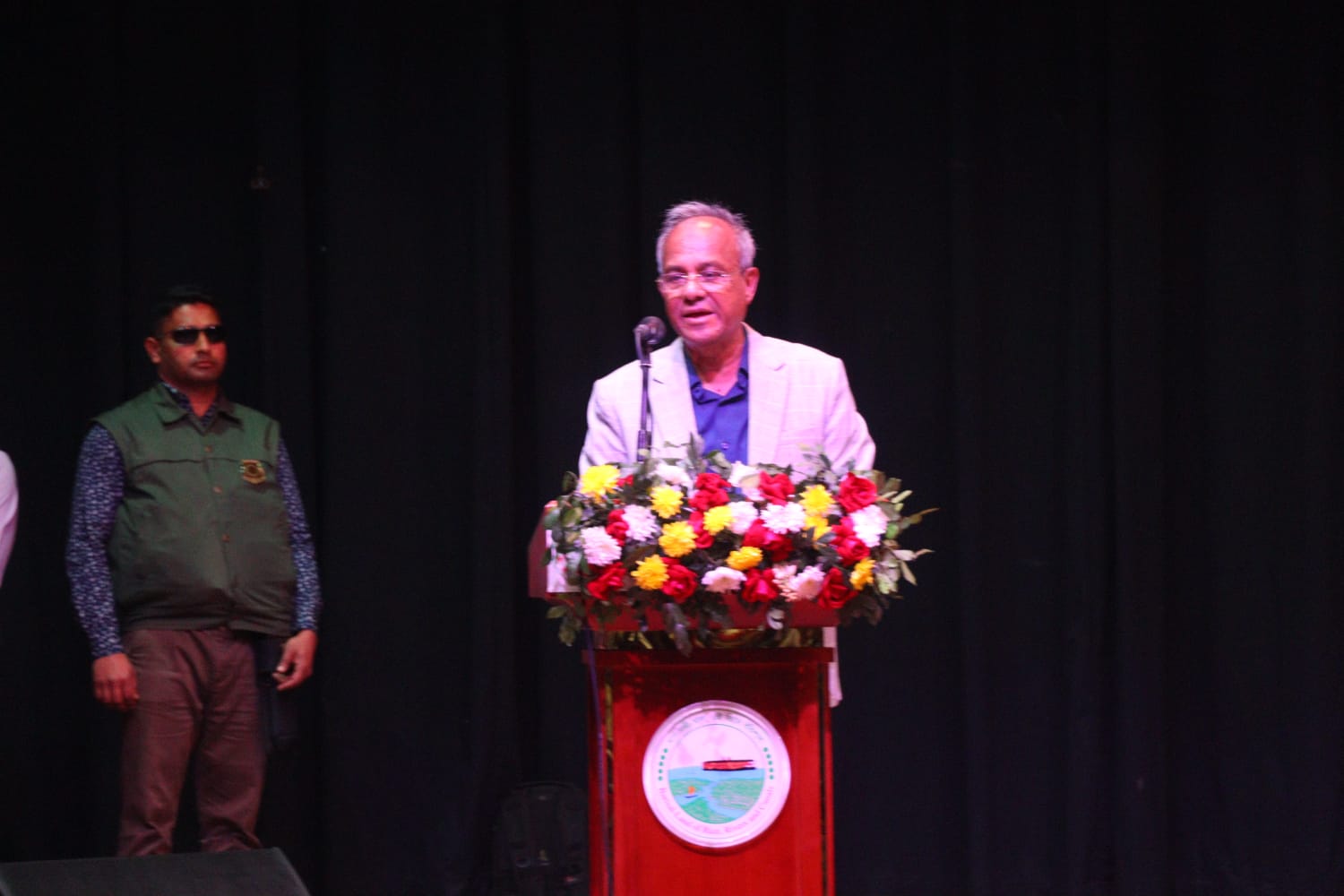 নির্বাচন বাধাগ্রস্তের অপতৎপরতা কঠোর হস্তে দমনের নির্দেশ স্বরাষ্ট্র উপদেষ্টার